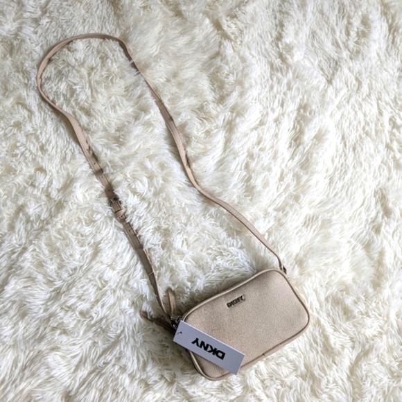 DKNY Crossbody Bags & Handbags for Women with Cross-Body Strap - Picture 5 of 11